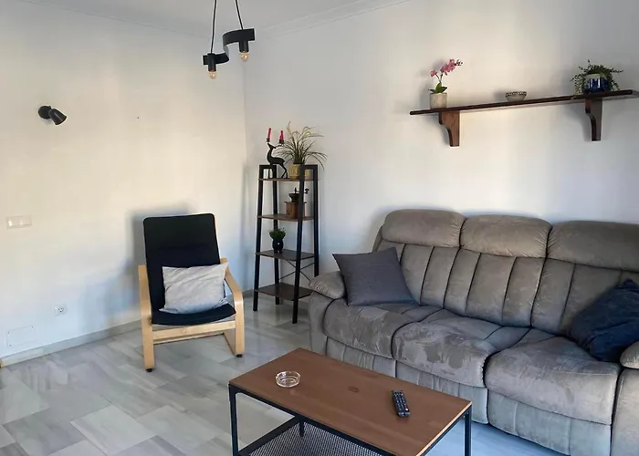 Apartment Loft Nerjaplaya