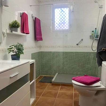 Loft Nerjaplaya דירה *